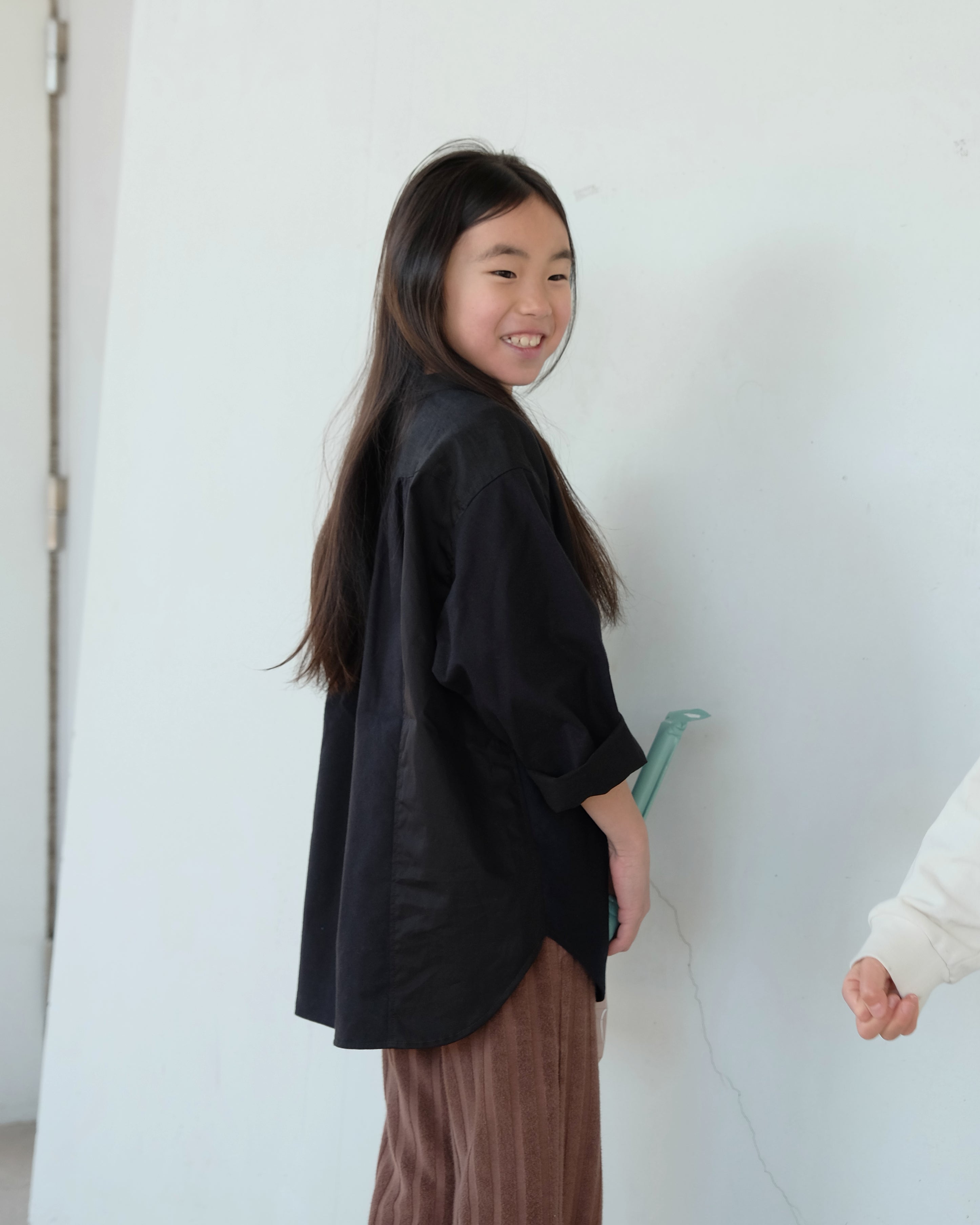 まかないシャツKIDS(BLACK and DARK NAVY)Mサイズ