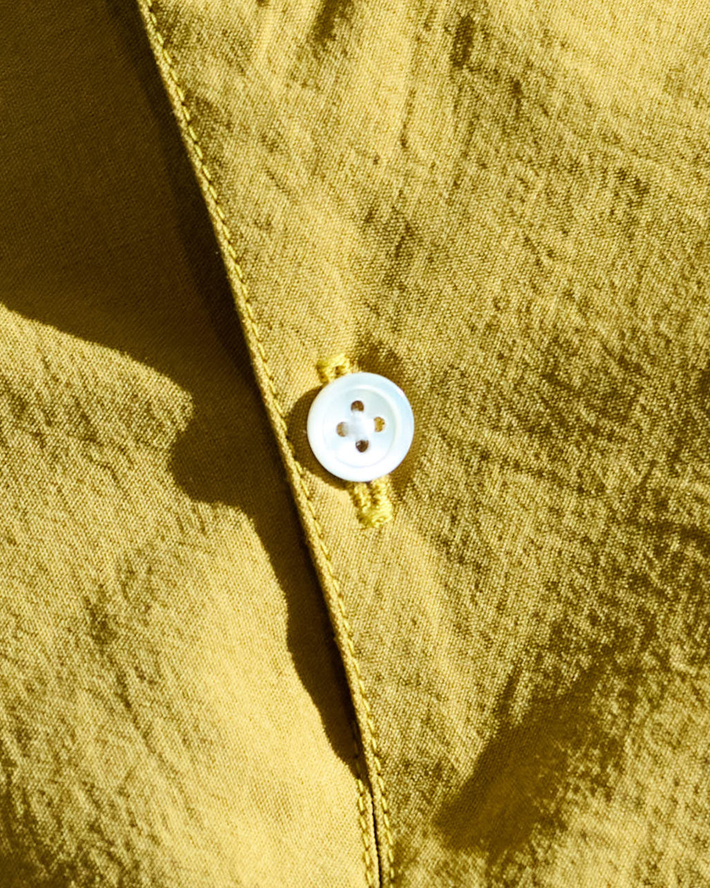 シャツ屋のTシャツ「SAZANAMI COTTON」(MUSTARD)