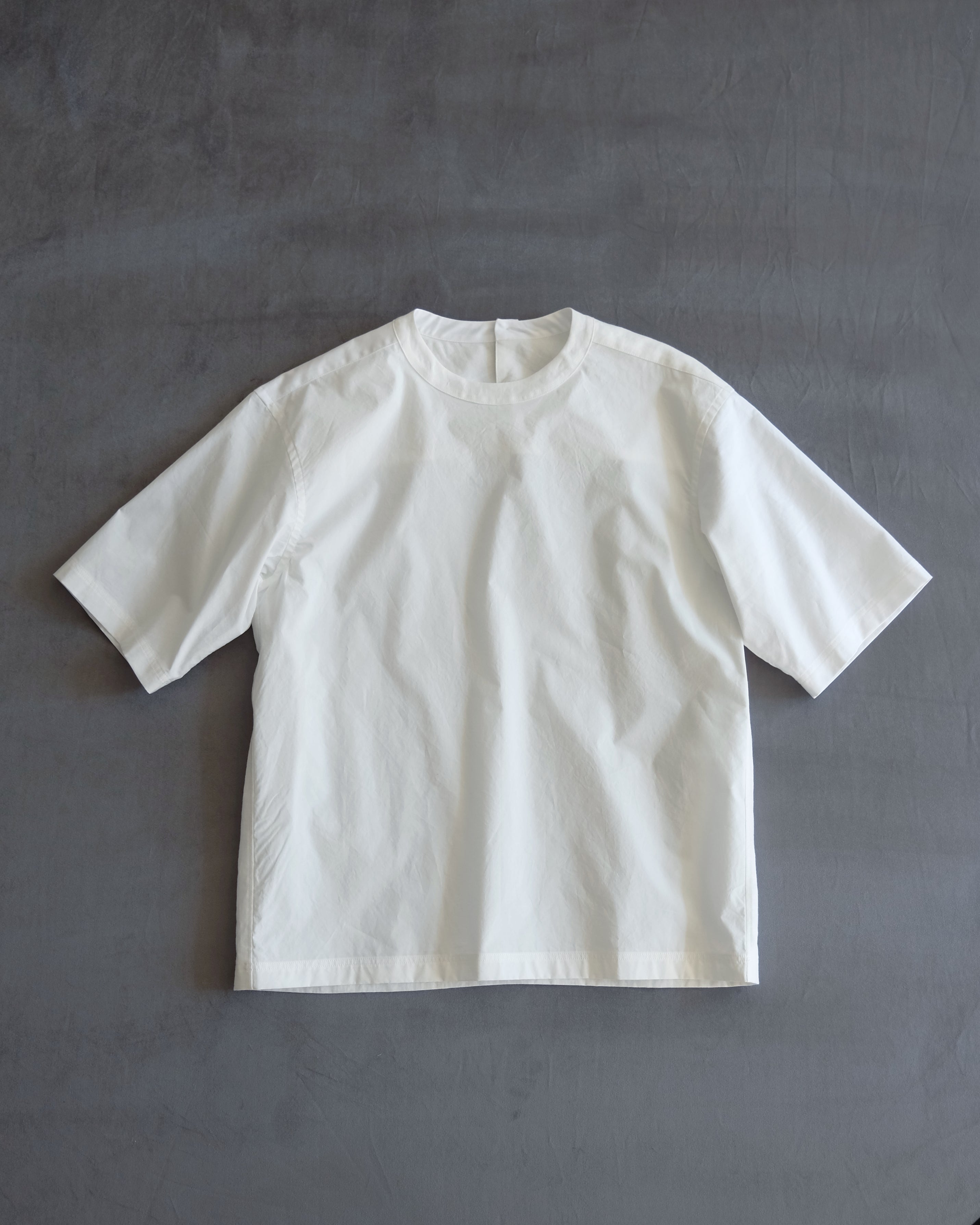 シャツ屋のTシャツ（まかない OFF WHITE）