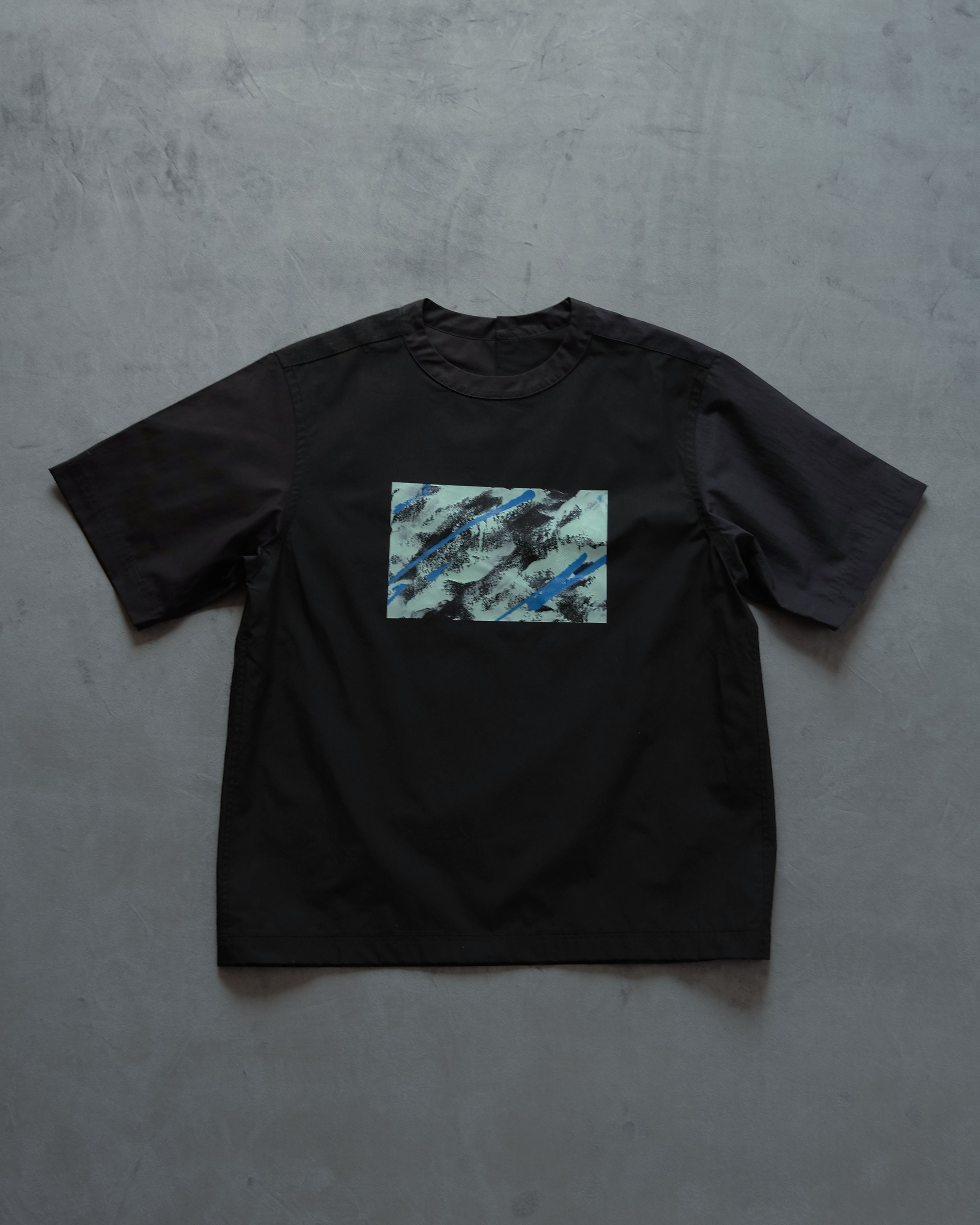 シャツ屋のTシャツ Sサイズ（painted by Saki Tanaka）
