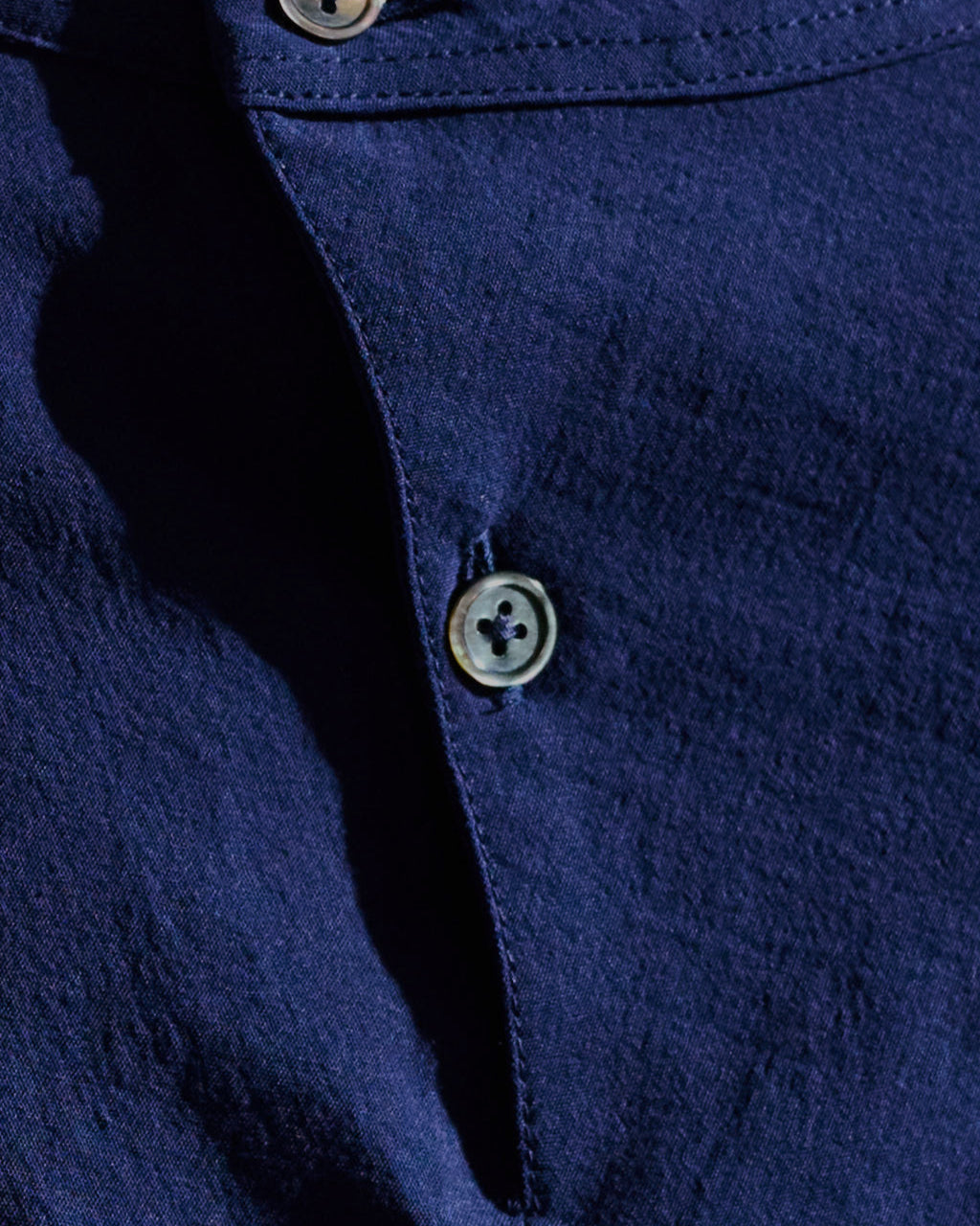 シャツ屋のTシャツ「SAZANAMI COTTON」（NAVY）